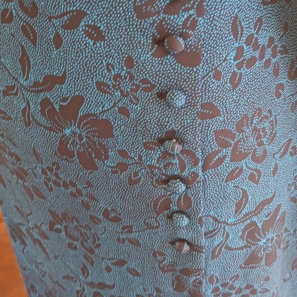 Ann Taylor Floral Buttoned Dress - Picture 5 of 13